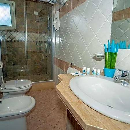 Tempio Hotel Varcaturo
