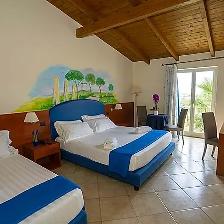 Tempio Hotel Varcaturo